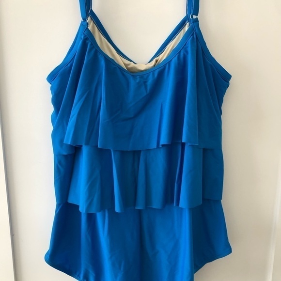 Maxine of Hollywood Blue Ruffles Plus Swimsuit 24W - Picture 2 of 9